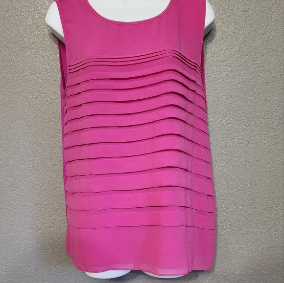 Pink Top - Picture 5 of 5